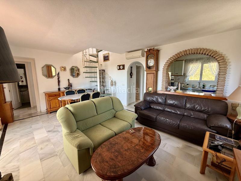 Foto 0142d065-81a4-4fb3-b0ea-0efa213e87a0. Piso ático en venta en Calahonda en Calahonda Mijas