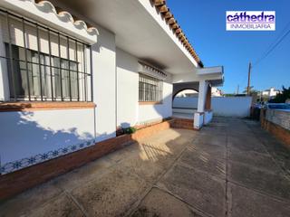 Lloguer Casa aparellada a Mazagón. Estupendo chalet en alquiler en mazgón