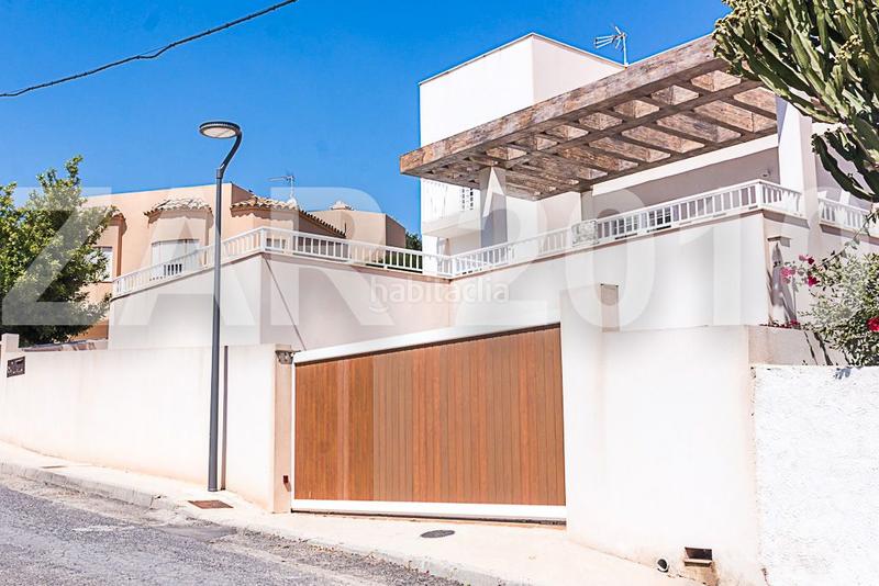 Foto 975f078e-6402-41a1-996f-52dc9b47af6e. Chalet en El Palmeral Mojácar