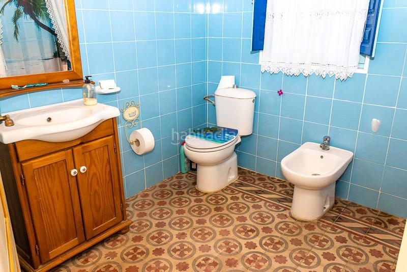 Foto 45f1880b-2ab2-412b-99d0-5a466a2386be. House with parking in Vera ciudad Vera