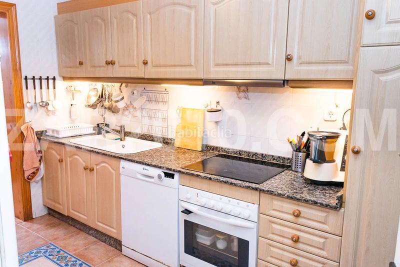 Foto a60e212a-2bf9-4f21-8713-c57d7846935a. Chalet with fireplace heating parking pool in El Palmeral Mojácar