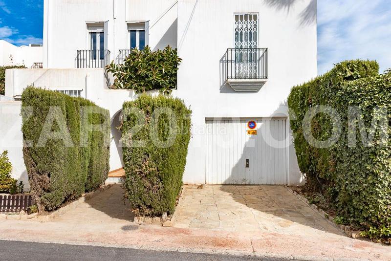Foto c4703516-957a-400d-bb5e-8cb3684bb81b. Chalet with fireplace heating parking pool in El Palmeral Mojácar