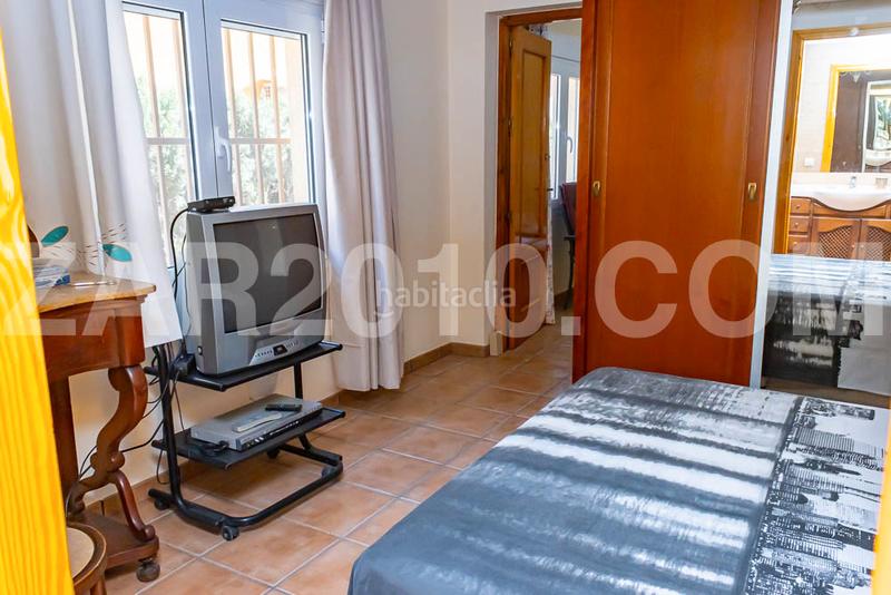 Foto 335f8db5-a7c0-4437-b140-767f5f425ea0. Chalet villa independiente en las marinas en Las Marinas - Pueblo Laguna Vera