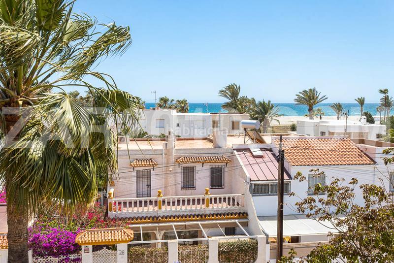 Foto 609efb6d-100c-4ffe-ac0b-6e4d635eb04b. Chalet villa independiente en las marinas en Las Marinas - Pueblo Laguna Vera