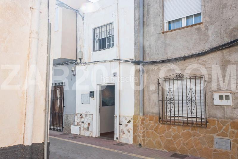 Foto e970b58b-1973-47cf-8130-da387c520640. Casa en calle aire 26 casa para reformar en Turre