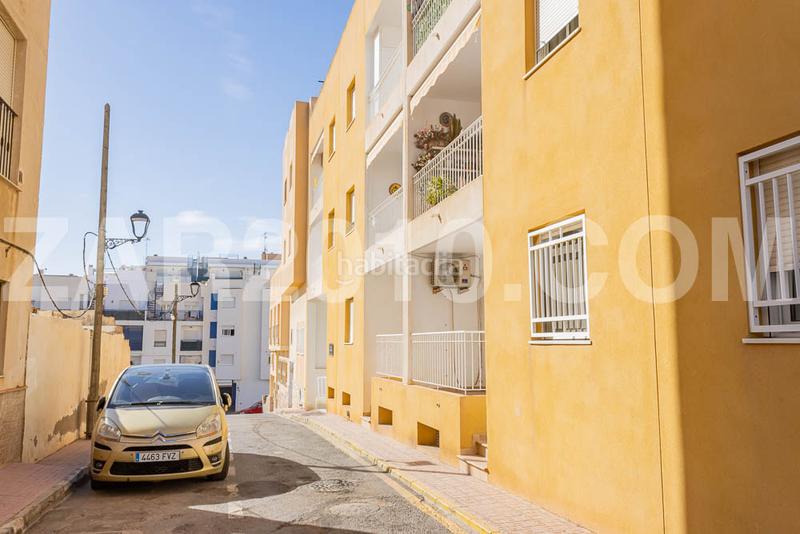 Foto 1c105495-8faf-4ae4-8aba-574be1138efd. Piso  en venta en edificio alfonso ii, – ubicación inmejorable a 300 metros de la playa en Garrucha