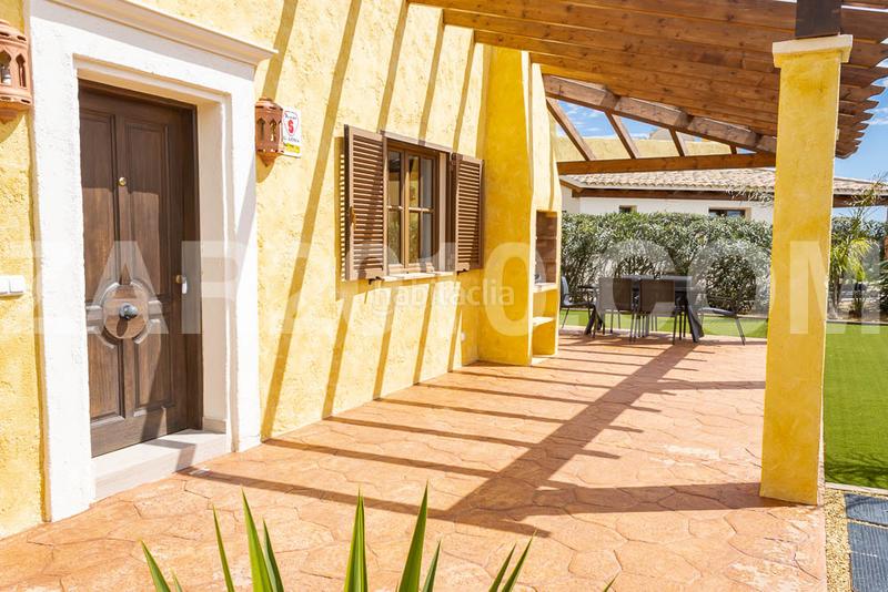 Foto d1f2b931-9b04-4603-a279-38f835427201. Chalet with parking pool in Vera ciudad Vera