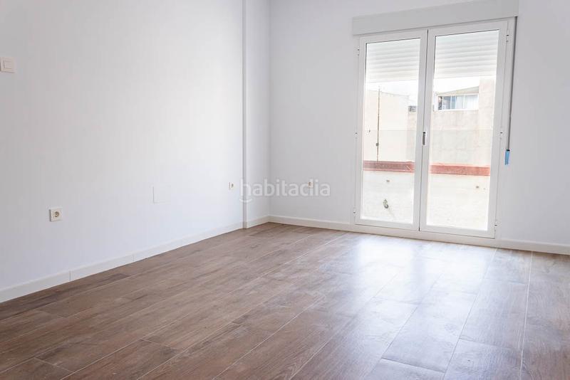 Foto 6c26be65-4f44-4e0b-8488-130bfde81d6d. Piso luminoso piso con solárium privado y plaza de garaje en Garrucha