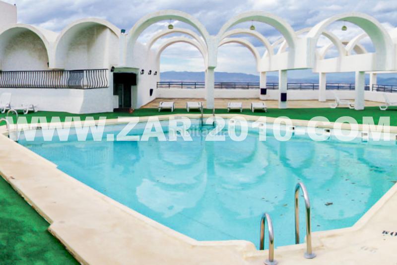 Foto 35f17f08-e630-4e8d-ac25-a78f06118cdf. Édifice avec piscine dans Mojácar pueblo Mojácar