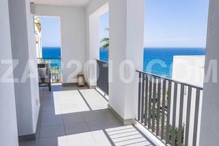 Apartament  Calle califato. Exquisita vivienda de 3 dormitorios en residencial macenas, mojá