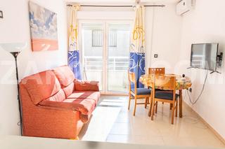 Pis  Calle tenis. Coqueto piso en venta en calle tenis de garrucha con piscina com