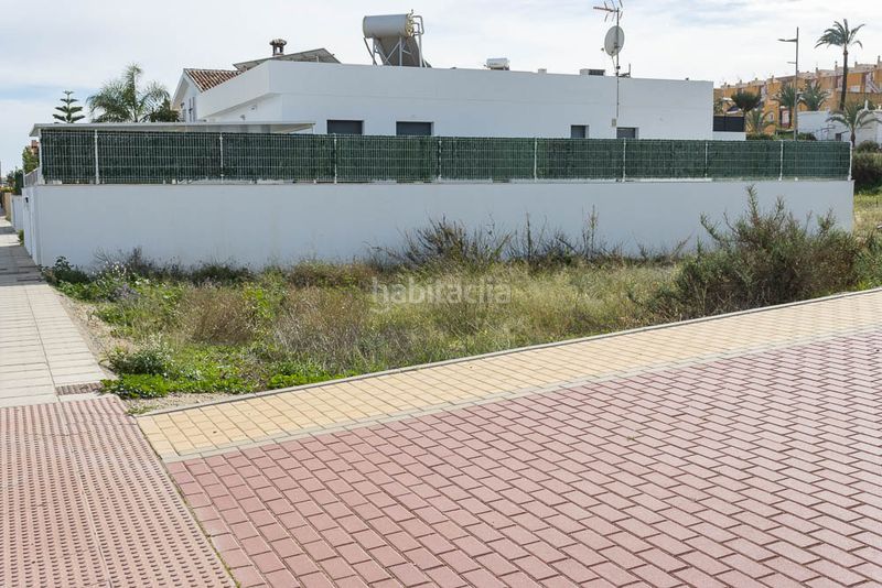 Foto c697eebc-edfd-41bc-beba-b482d2991253. Terreno residencial en calle venezuela 22 https://zar2010.com/propiedad/parcela-urbana-venta--finca-don-jacinto-esquina/ en Vera
