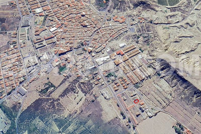 Foto ce3d3e06-fa82-430a-a5fa-b2b7371a81d4. Terreno residencial en calle venezuela 22 https://zar2010.com/propiedad/parcela-urbana-venta--finca-don-jacinto-esquina/ en Vera