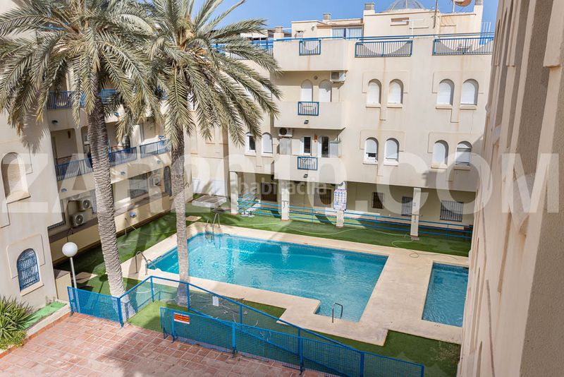 Foto 27a80f81-e783-4344-a31f-e22016449a01. Àtic a paseo del malecon 9 a puerto de Garrucha Garrucha