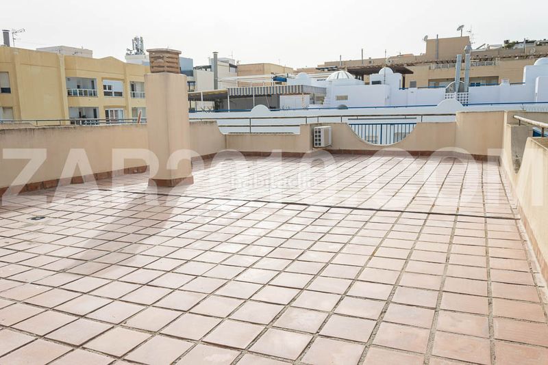 Foto 52b38f0e-005e-423f-afcb-8a90a67bfffb. Àtic a paseo del malecon 9 a puerto de Garrucha Garrucha