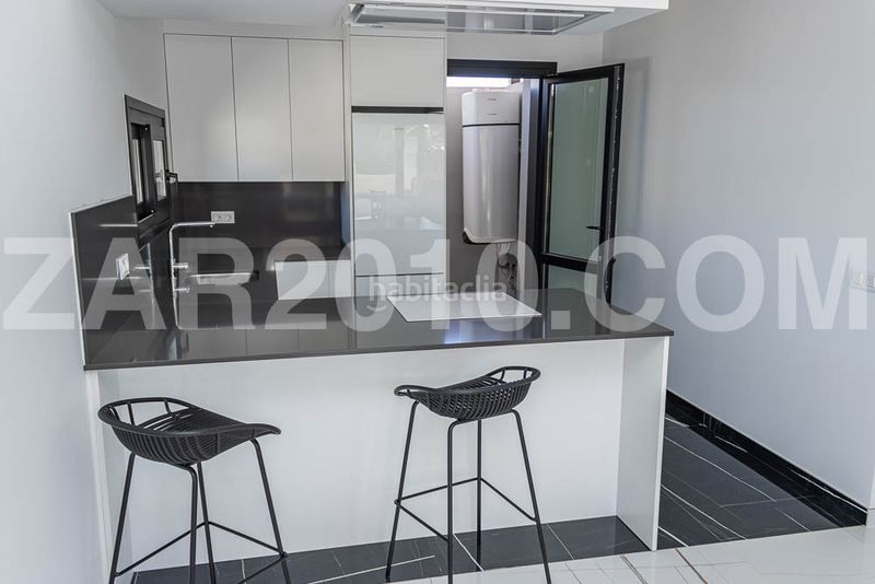 Foto 15a7dfe4-dbe2-4ddc-890f-3d4a0d73659d. Xalet amb aparcament piscina a Gallardos (Los)