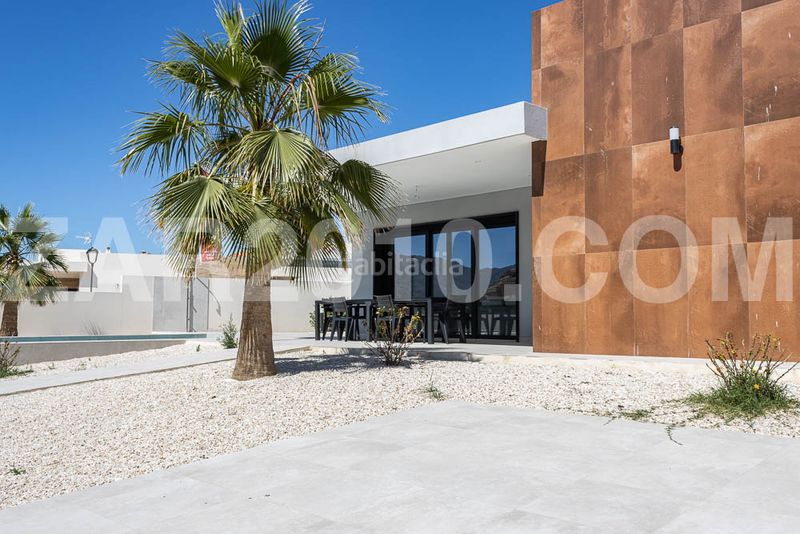 Foto cf879658-3670-4f30-ba92-c2169e6d6747. Xalet amb aparcament piscina a Gallardos (Los)