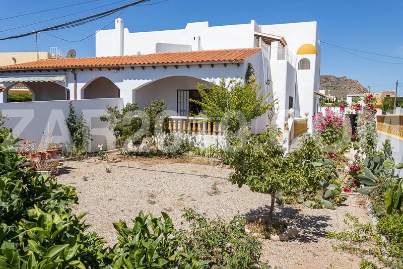 Foto 72d1a97d-97ec-4e98-96ef-5ce9752c943d. Chalet mit kamin parking in El Palmeral Mojácar