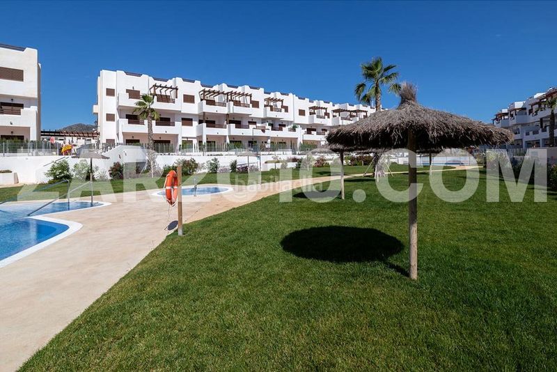 Foto 12663bbb-09bd-480e-8188-5c86818cf7a0. Àtic amb piscina a San Juan de los Terreros