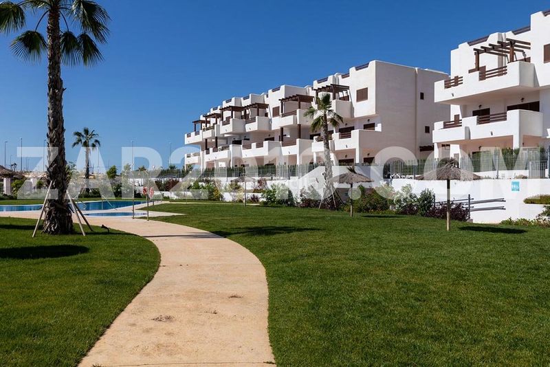 Foto ec7f79ce-7780-402d-a1bd-354399543c16. Àtic amb piscina a San Juan de los Terreros