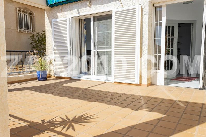 Foto 61126f17-4710-467b-97ba-9b9d89dccd22. Chalet in Las Marinas Garrucha