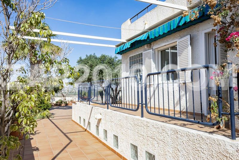 Foto e17f8c68-837f-48f5-9d1d-e62bb5a01476. Chalet in Las Marinas Garrucha