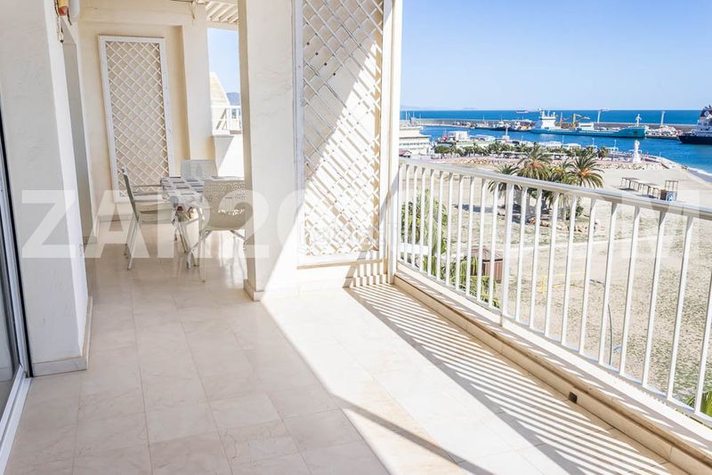 Foto 632a4283-cd87-4fcf-8baf-8cfaf87e3e93. Apartament amb aparcament a playa de Garrucha Garrucha
