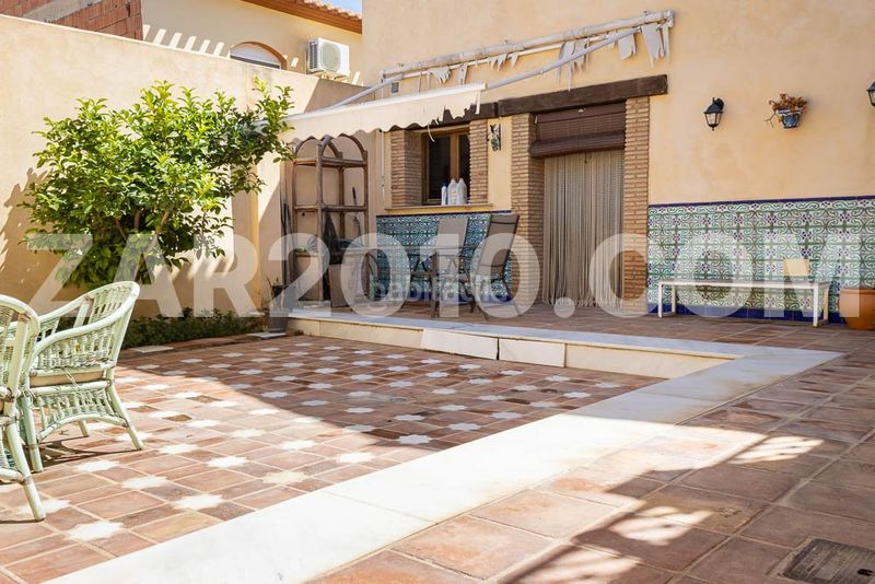 Foto b65c0cb6-7418-4920-9e6d-1886186d2abd. Xalet amb aparcament a Turre