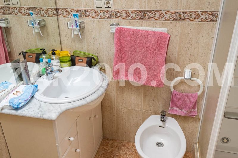 Foto a4ad24e2-229a-49a8-b089-cfc19490c9c5. Xalet amb piscina a Las Marinas - Pueblo Laguna Vera