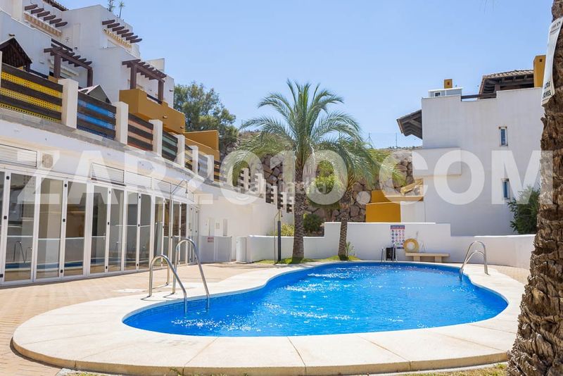 Foto 45d9bf9f-9bdb-4a3a-8920-8ffe5045bed0. Apartament amb aparcament piscina a Las Salinas Vera