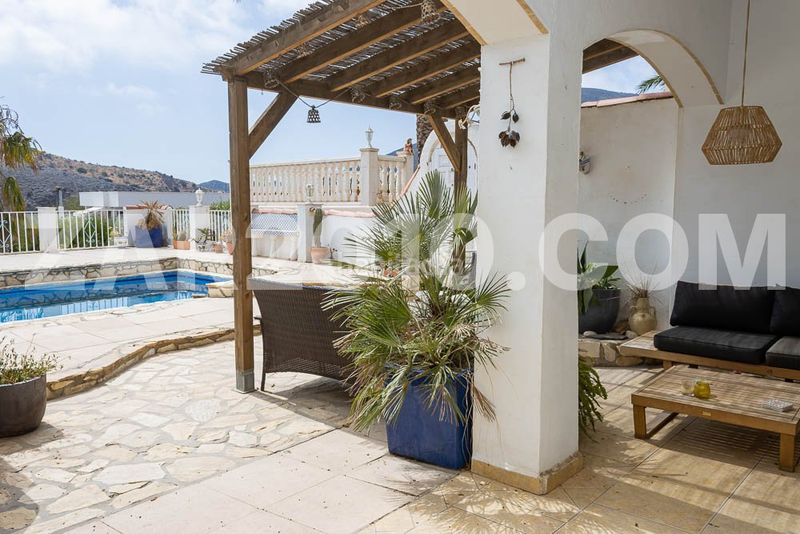 Foto 4272f1ce-ecaa-49aa-a9b2-22d48a73db4c. Chalet avec parking piscine dans Mojácar playa - las ventanicas - la paratá Mojácar