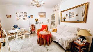 Maison jumelée à El Cristo - Cayetano Roldán. Unifamiliar cerca de la estacion