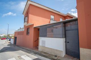 Maison jumelée  Calle cetina. Adosado en venta en camposoto