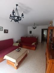 Location Appartement à Ronda del Estero. Piso de dos dormitorios  y dos baños alquiler temporada escolar.