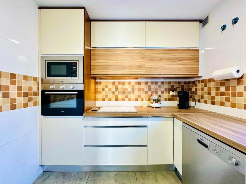 Foto 641640e9-cb3c-4641-befa-bce9f0bc6959. Semi detached house with parking in Los Franceses - La Vega Chiclana de la Frontera