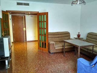 Pis  Avenida del aeropuerto. Piso señorial junto ministerios