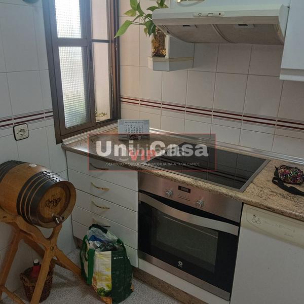 Foto b4ba9c36-2c3f-491f-96c6-c4f2c13d4c0d. Casa a casco histórico - ribera - san basilio Córdoba