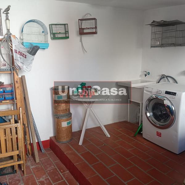 Foto c3040439-bcef-4c7b-aa58-3e27380b99d4. Casa a casco histórico - ribera - san basilio Córdoba