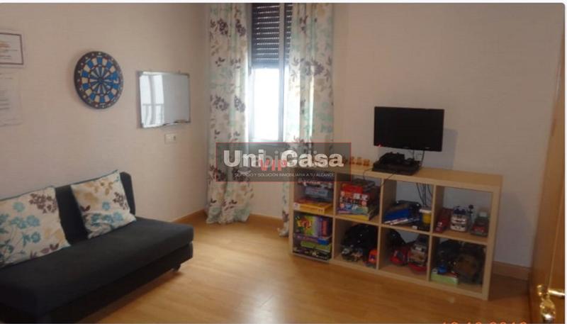 Foto c0d578c0-383c-4f2e-9329-013964789fde. Piso en Santa Rosa - Valdeolleros Córdoba