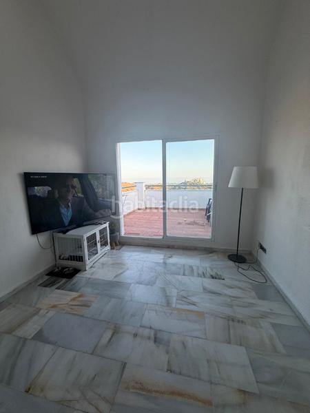Foto 0f77b242-a28d-4aaa-96d9-37d834d81a2f. Dúplex ¡atico -duplex en las abejeras! en altos de Estepona Estepona
