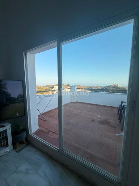 Foto 52a95bc4-fb80-4456-8d5f-1245fb20d2ba. Dúplex ¡atico -duplex en las abejeras! en altos de Estepona Estepona