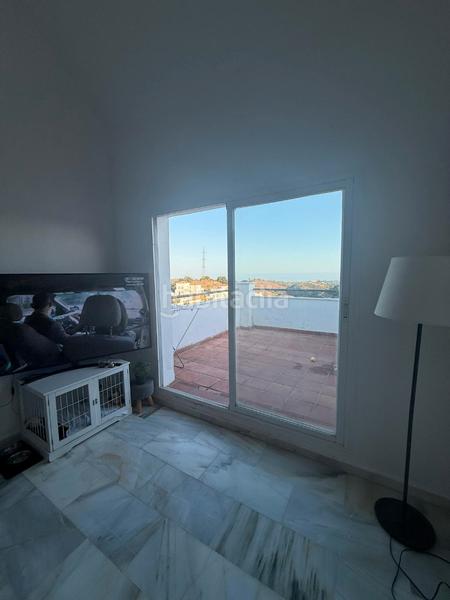 Foto 6818cf42-f1e6-4229-8138-fd821ec77a20. Dúplex ¡atico -duplex en las abejeras! en altos de Estepona Estepona