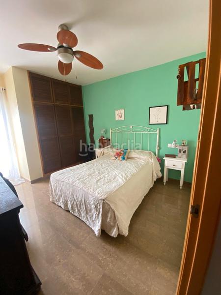 Foto e142907d-2a34-4c6b-bb11-2b7bb9726f06. Casa adossada amb xemeneia a Aguadulce Sur Roquetas de Mar