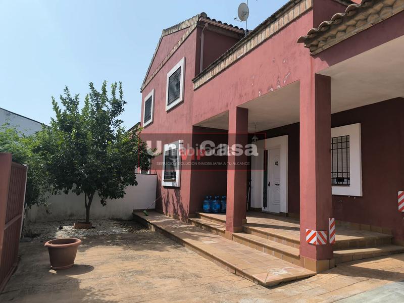 Foto 3fa48961-5834-4098-8880-8088a447d161. Alquiler casa pareada en carretera granada badajoz 1 en Córdoba