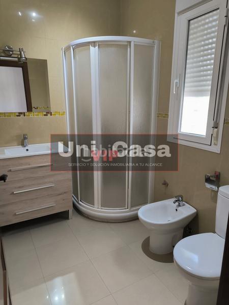Foto 2fe9d756-5a1d-49f7-929f-baa7193c1aec. Rent towny house in carretera granada badajoz 1 in Córdoba