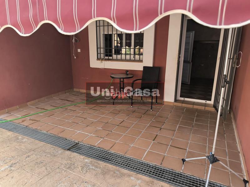 Foto 3b01b978-849f-4cb1-8fdf-7e6e7e9c4951. Rent towny house in carretera granada badajoz 1 in Córdoba