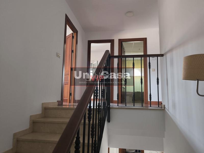 Foto a954bedb-92c6-4659-8af3-2f7e60323fda. Rent towny house in carretera granada badajoz 1 in Córdoba