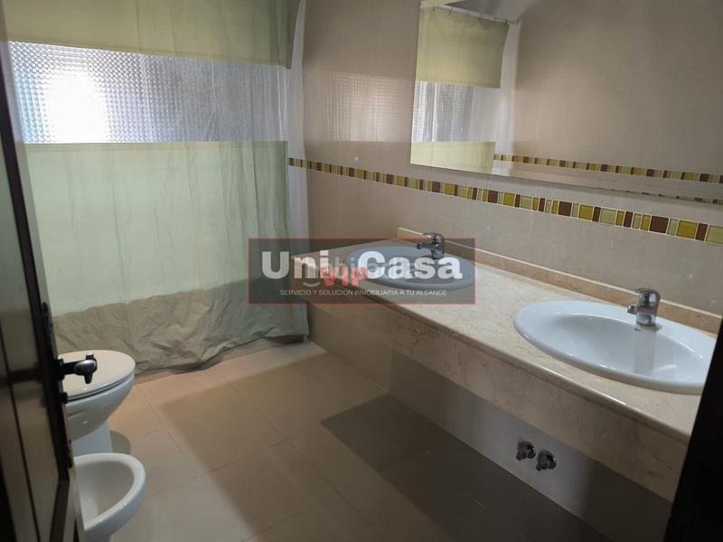 Foto c28c8db7-1ea9-4e2e-89c8-1f76367ccdfc. Rent towny house in carretera granada badajoz 1 in Córdoba
