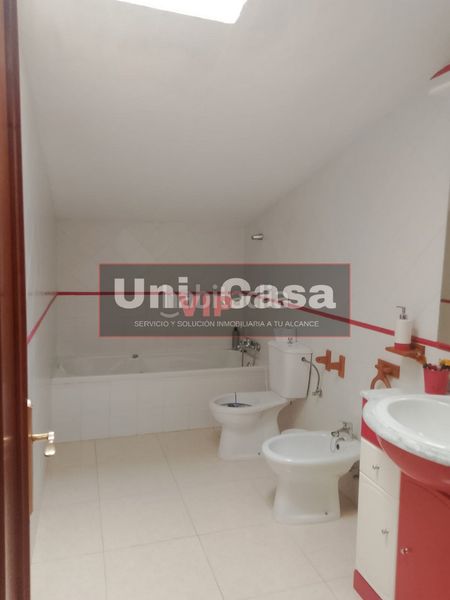 Foto 51b66a47-7c91-475e-892b-bea0e2e22ee8. Casa adosada en Almodóvar del Río