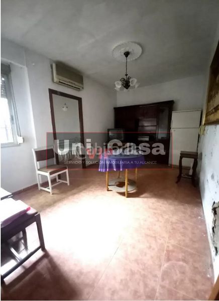 Foto e09fd94f-4485-4bda-a681-df719b0da033. Casa adossada amb aparcament a Santa Rosa - Valdeolleros Córdoba